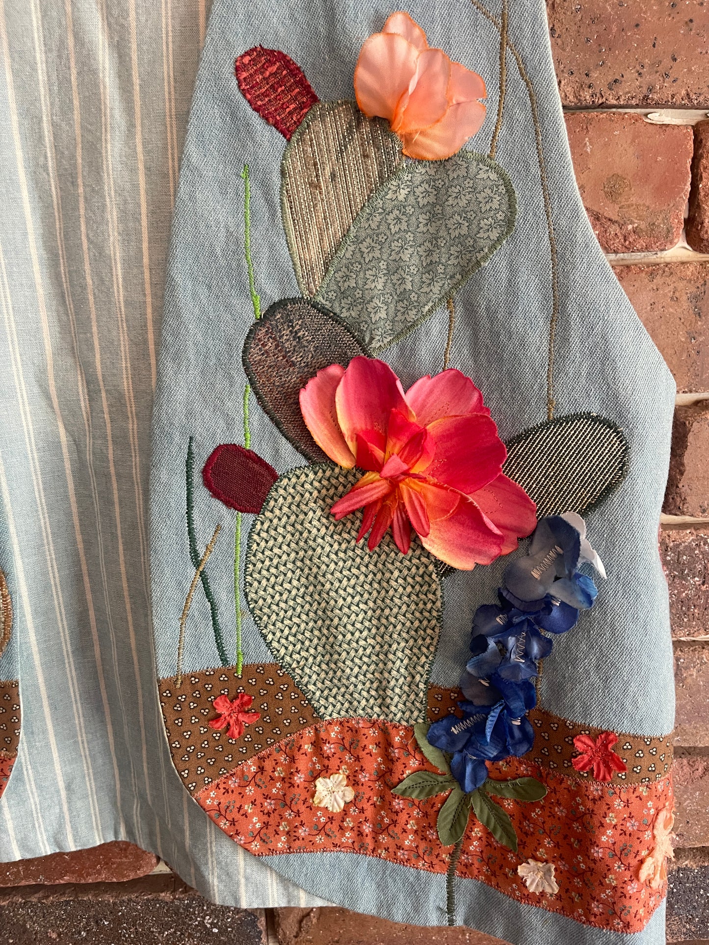 HANDMADE WILDFLOWER VEST