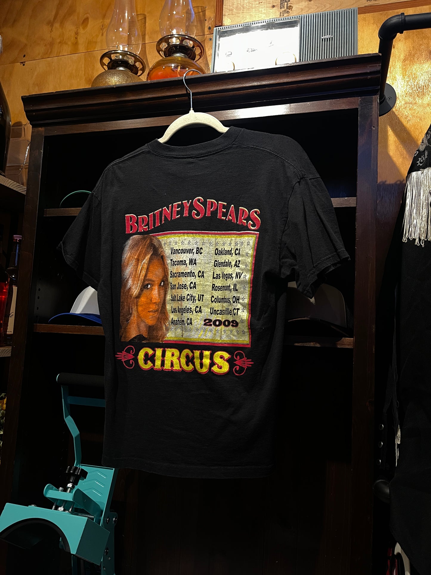 RARE Vintage Britney Spears Circus Tour Shirt 2009