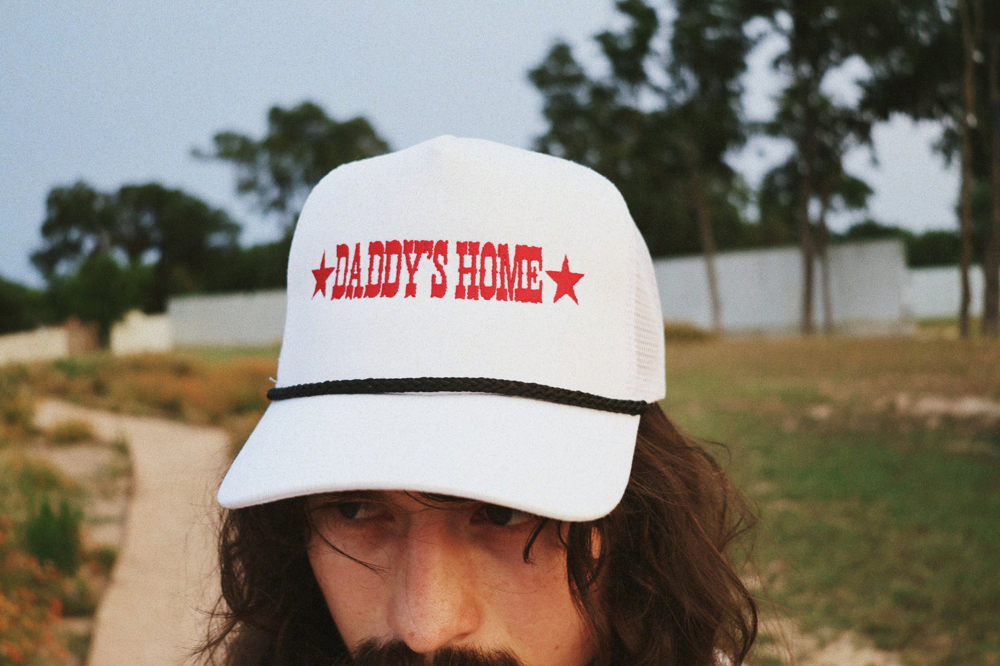 DADDY'S HOME Embroidered Star Logo WHITE TRUCKER