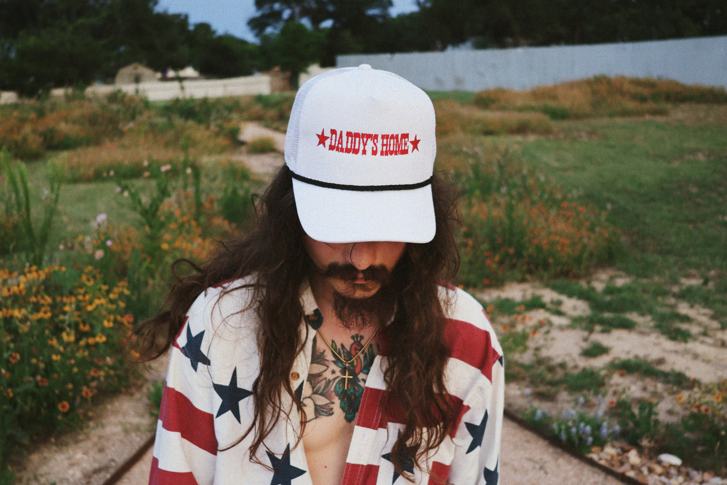 DADDY'S HOME Embroidered Star Logo WHITE TRUCKER