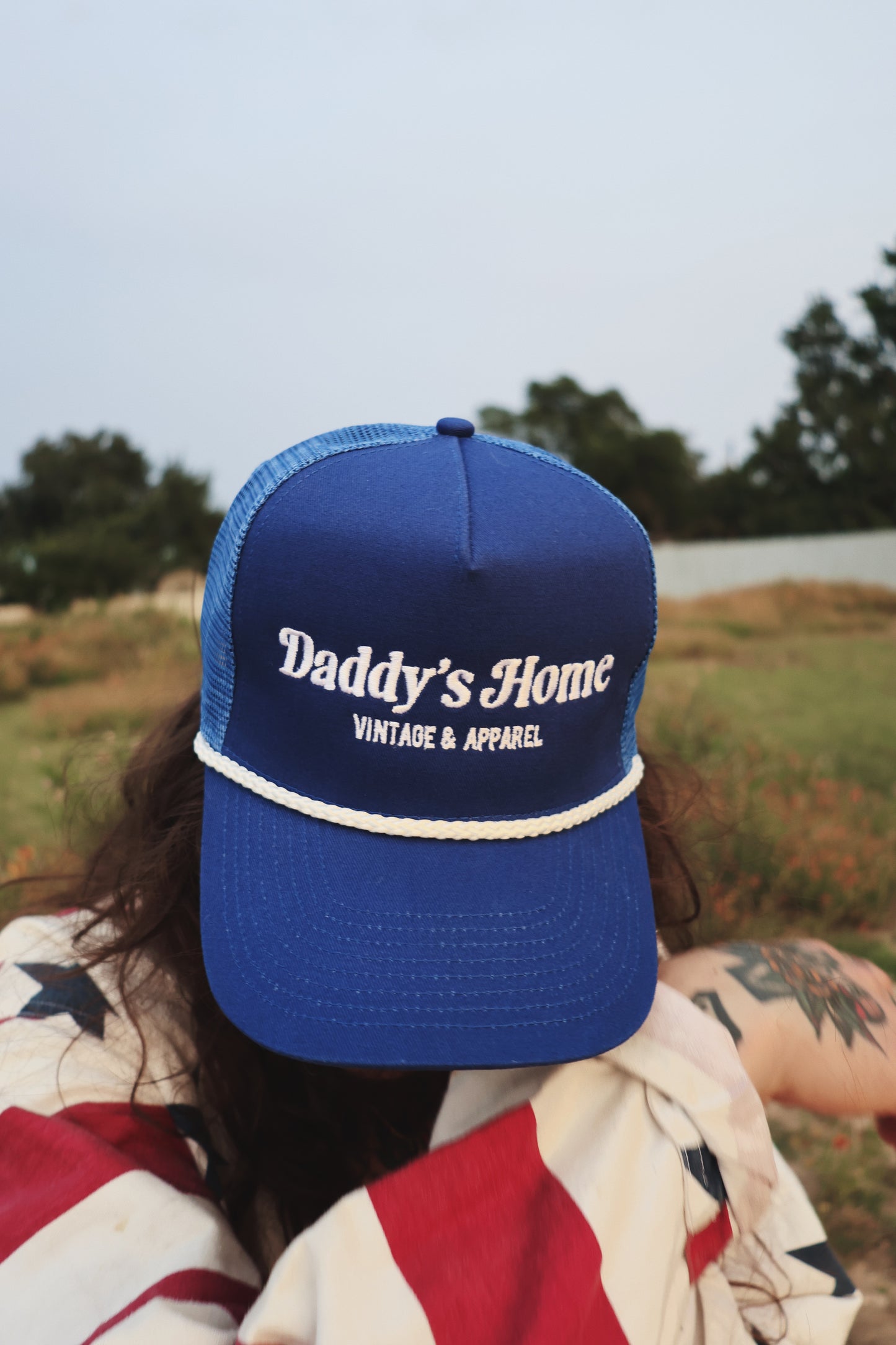 DADDY'S HOME Vintage & Apparel Logo BLUE TRUCKER