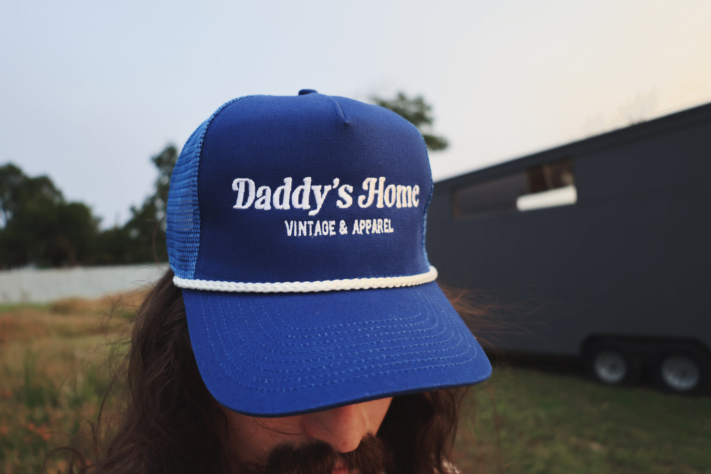 DADDY'S HOME Vintage & Apparel Logo BLUE TRUCKER